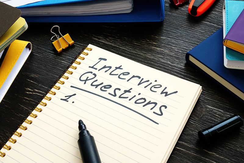 社員インタビューを見る